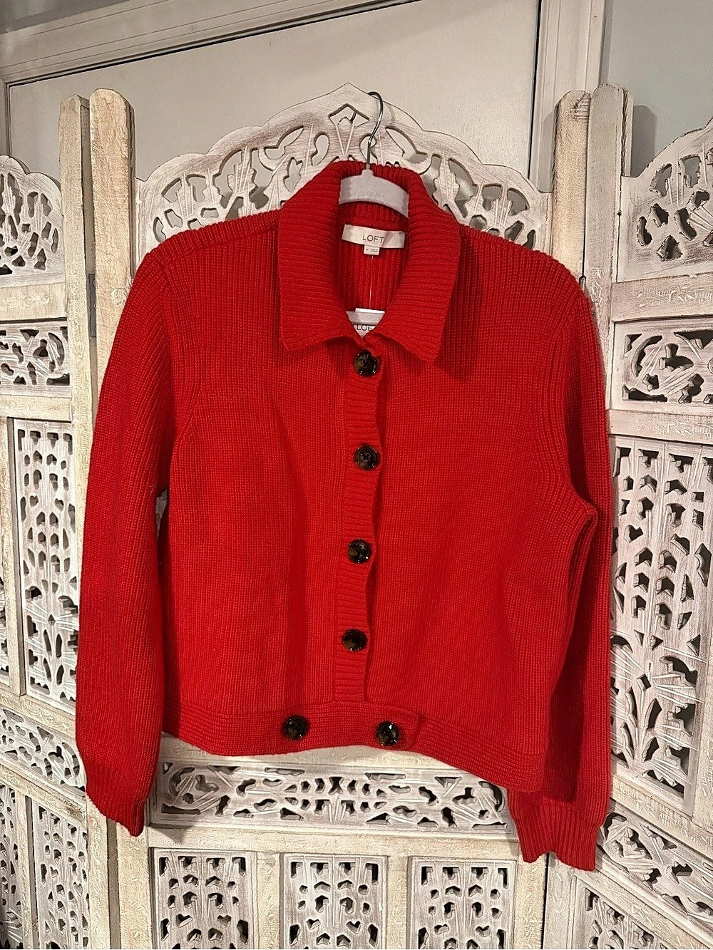 LOFT Red Ribbed Cardigan Size Medium